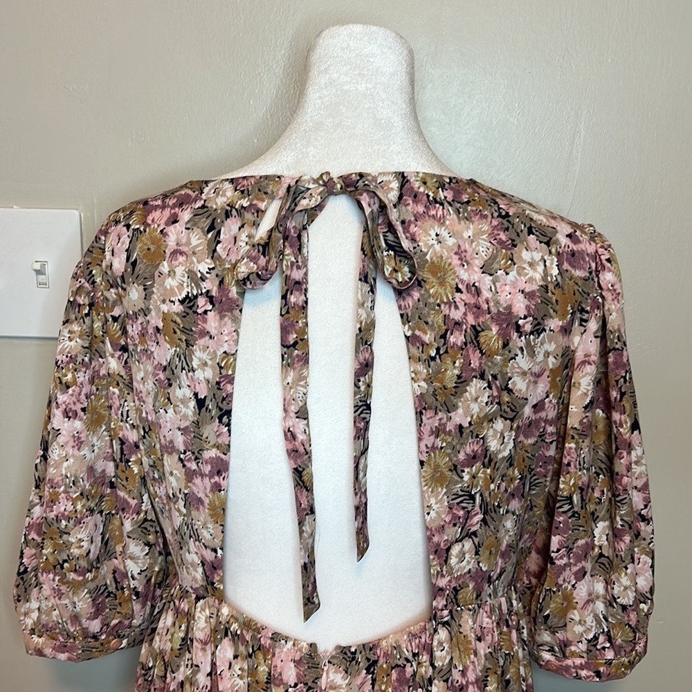 En Saison Jocelyn Floral Midi Dress Open Back Tiered Pink Size Small - Picture 11 of 11